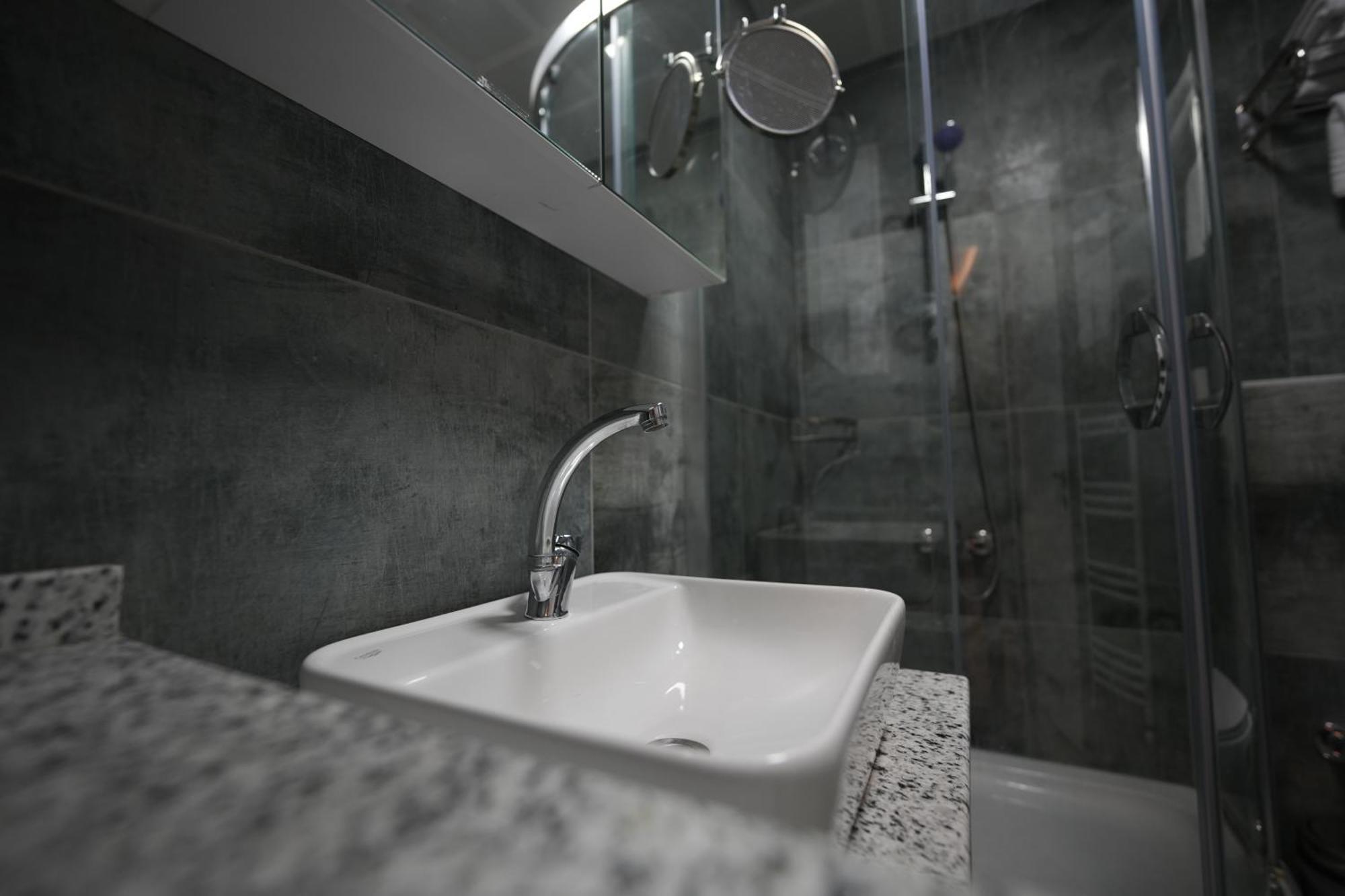 Marlen Hotel Bayrakli إزمير المظهر الخارجي الصورة