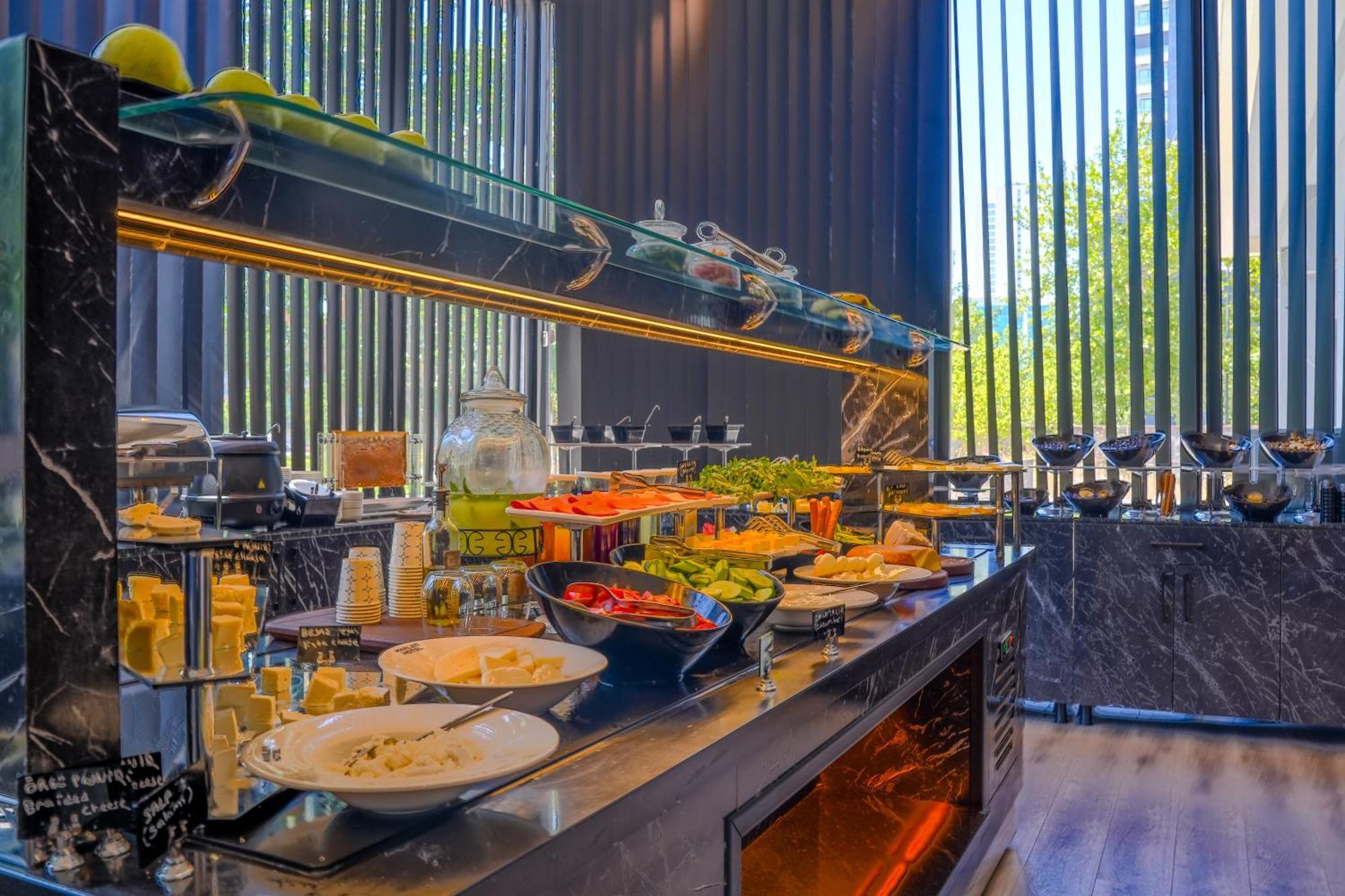 Marlen Hotel Bayrakli إزمير المظهر الخارجي الصورة